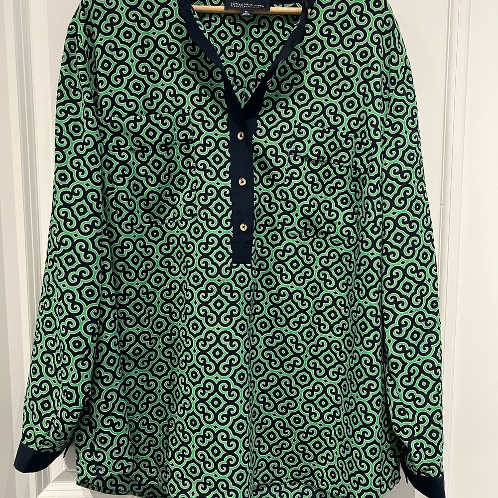 Jones New York Green and Navy Tunic